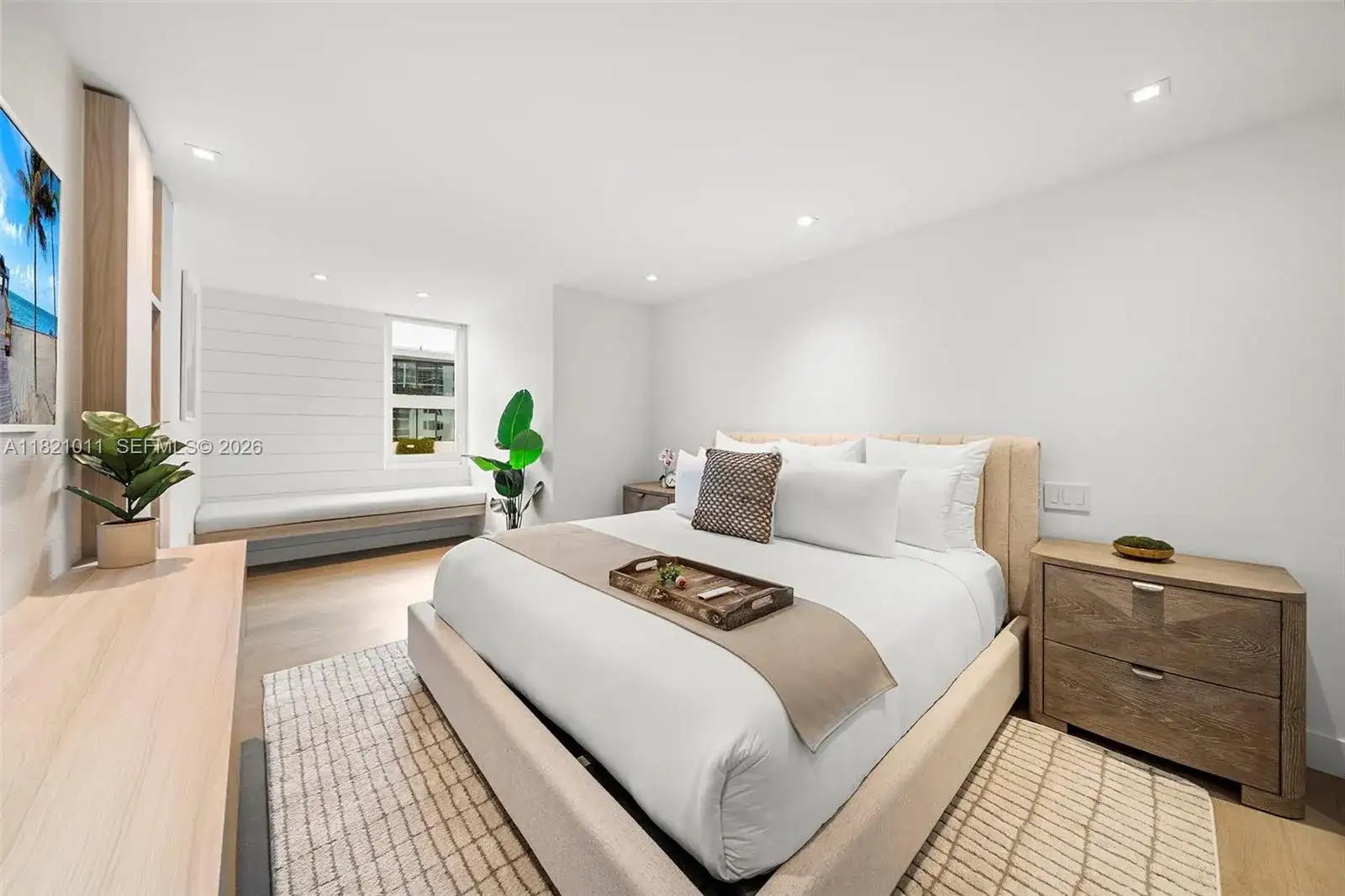 2301 Collins Ave # 630, Miami Beach FL 33139 photo 4
