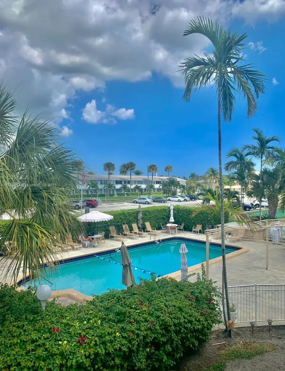 900 Atlantic Shores Blvd # 133, Hallandale Beach FL 33009