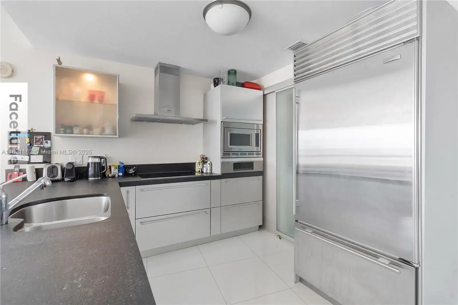 18201 Collins Ave # 2008, Sunny Isles Beach FL 33160 photo 4