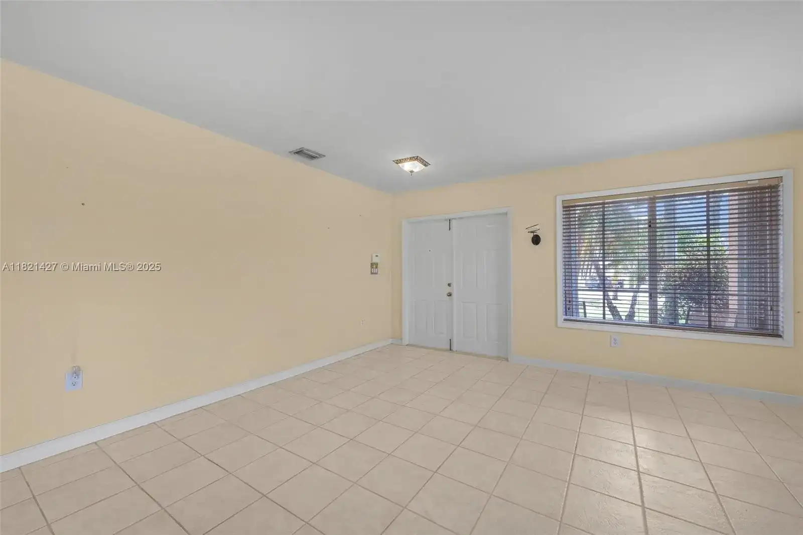 21343 SW 88th Ct, Cutler Bay FL 33189 photo 3