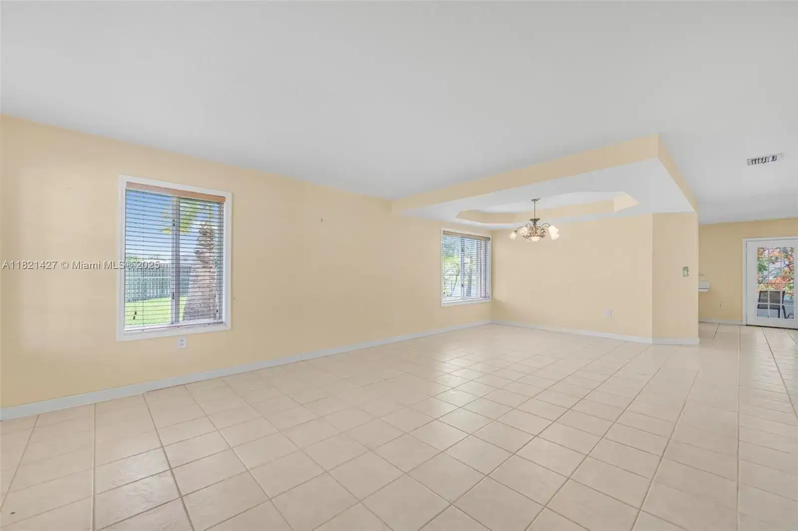 21343 SW 88th Ct, Cutler Bay FL 33189 photo 4