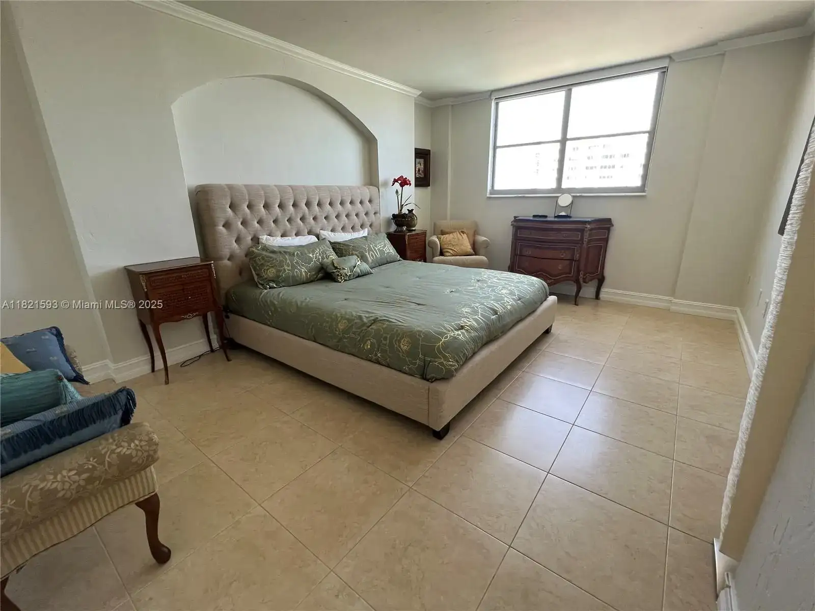 9273 Collins Ave # 706, Surfside FL 33154 photo 2