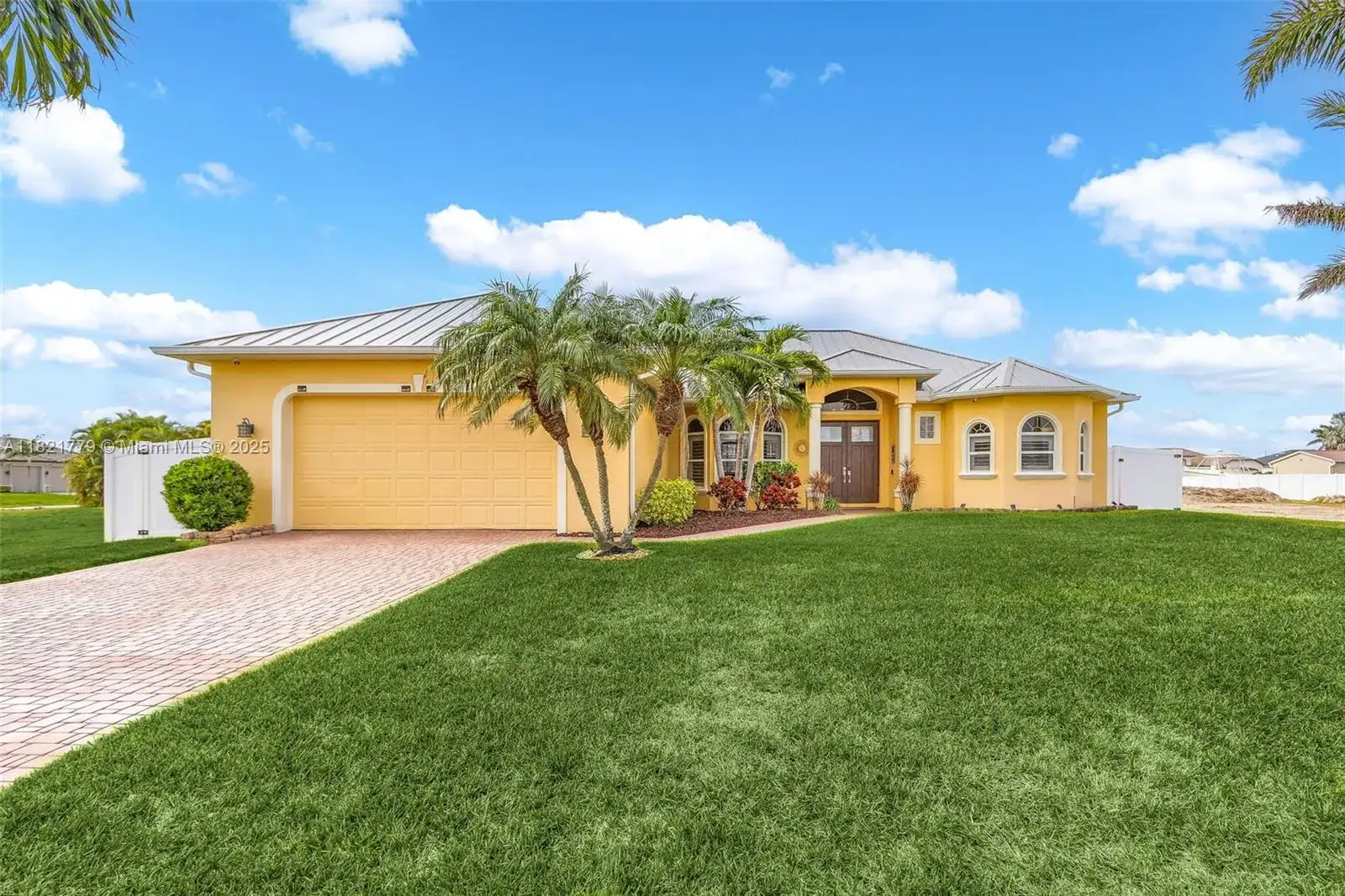 1004 NW 33rd AVE, Cape Coral FL 33993 photo 2