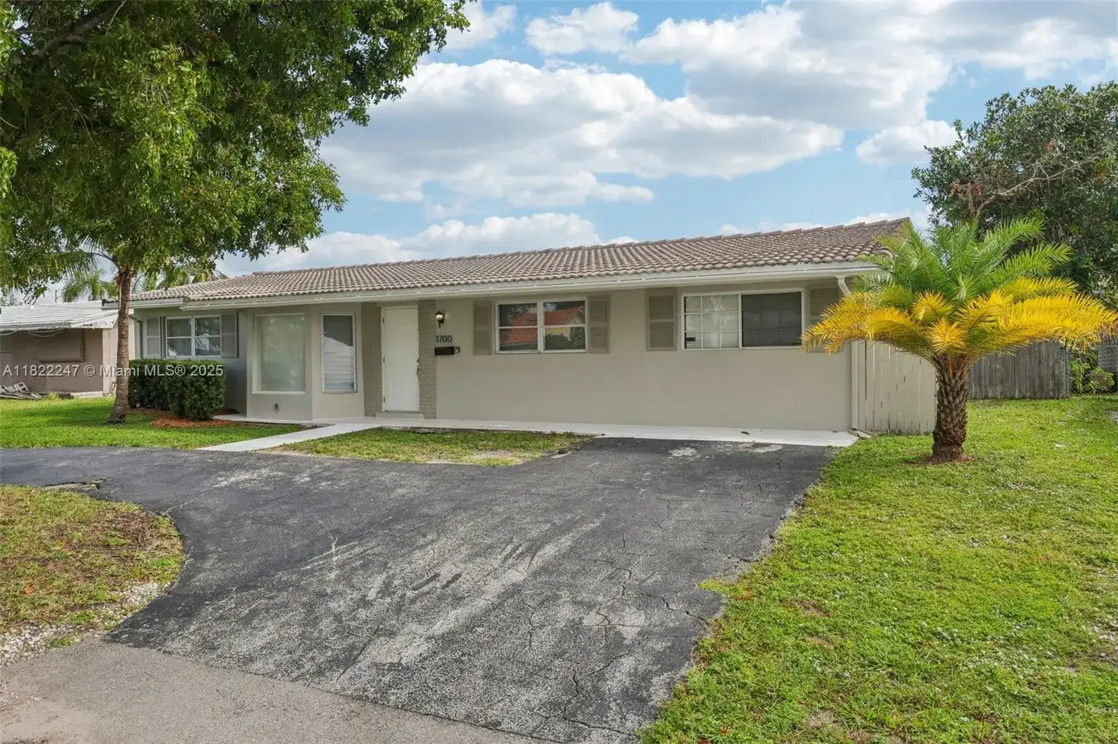 1700 SW 5th Ave, Pompano Beach FL 33060 photo 3
