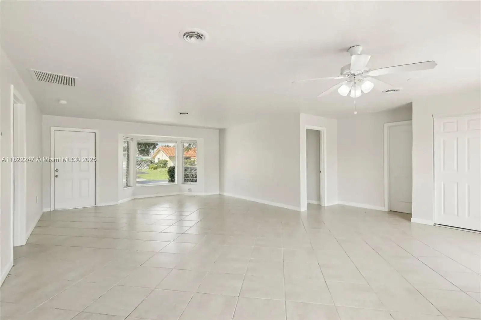 1700 SW 5th Ave, Pompano Beach FL 33060 photo 4
