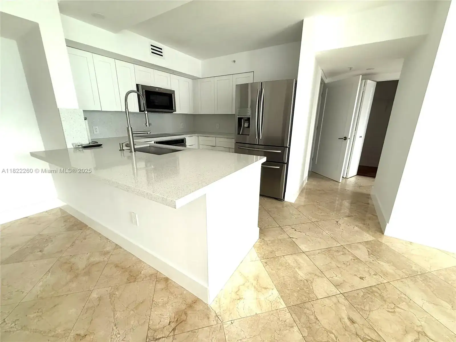 1155 Brickell Bay Dr # 1703, Miami FL 33131 photo 3