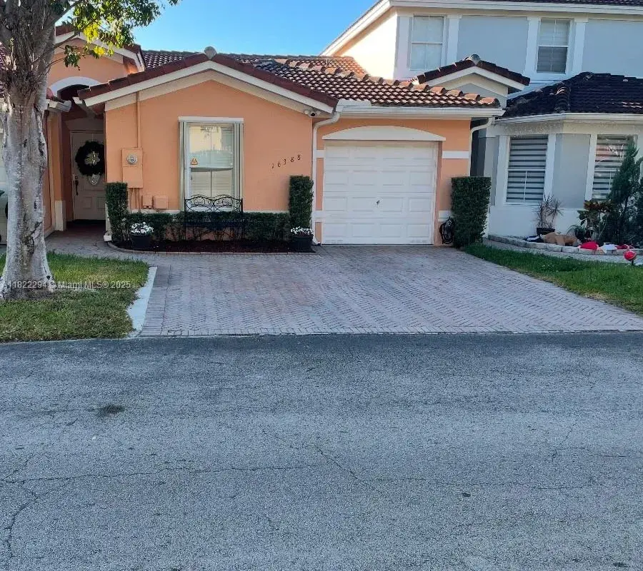 16388 SW 47th Ter, Miami FL 33185