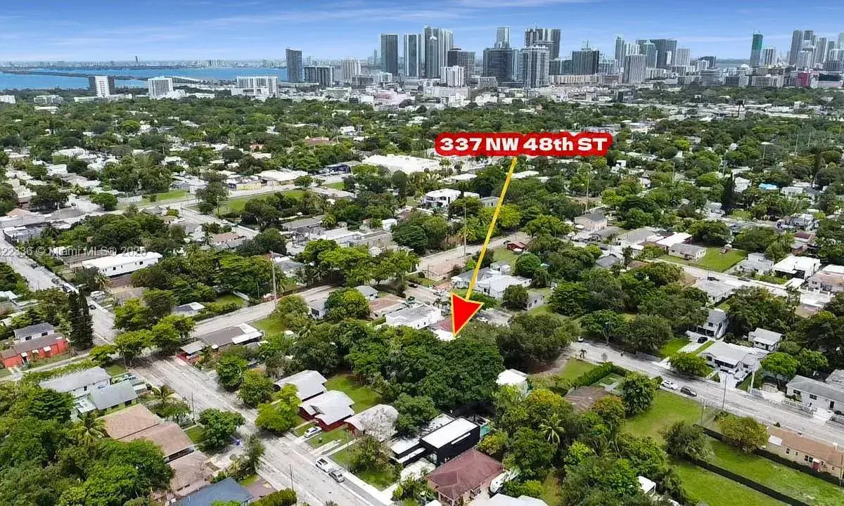 337 NW 48th St, Miami FL 33127