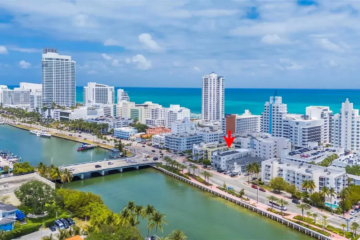 4015 Indian Creek Dr # 106, Miami Beach FL 33140