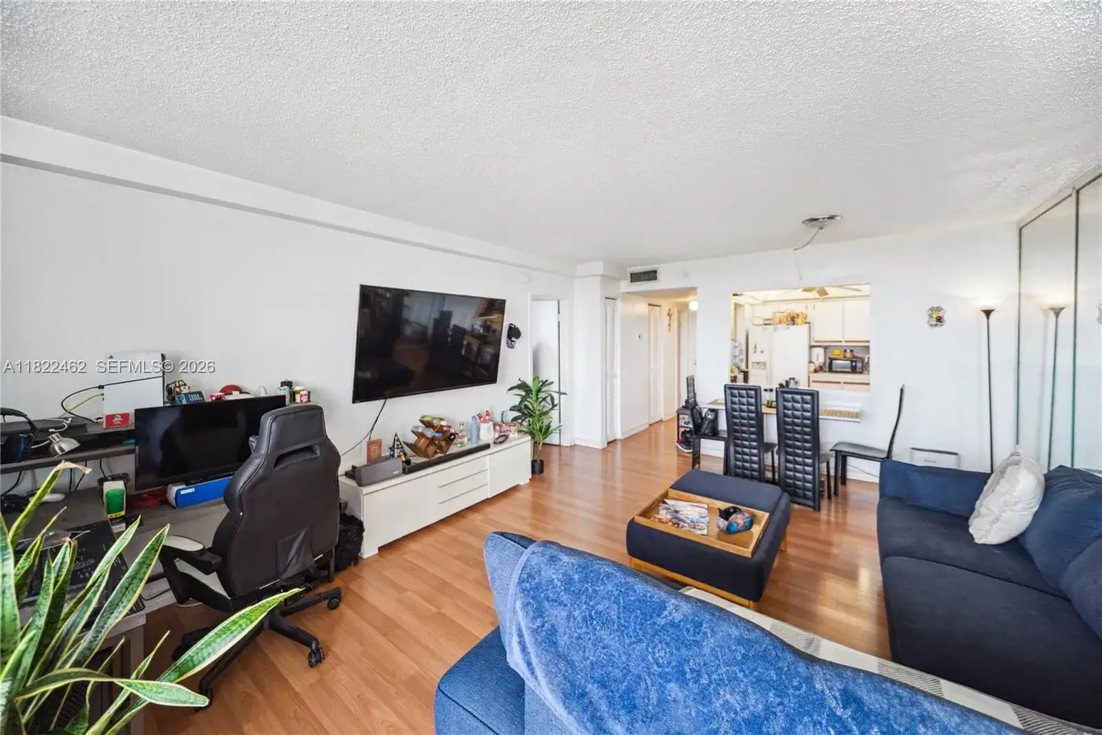 13499 Biscayne Blvd # 703, North Miami FL 33181 photo 5