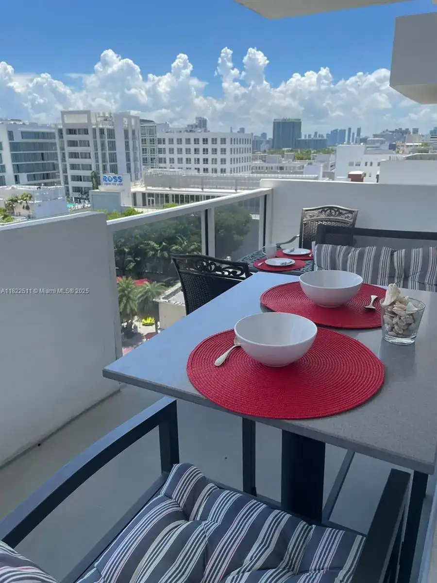 100 Lincoln Rd # 909, Miami Beach FL 33139 photo 2