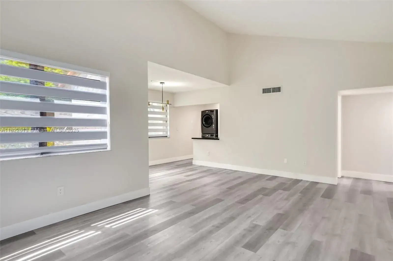 10309 NW 9th St, Miami FL 33172 photo 5