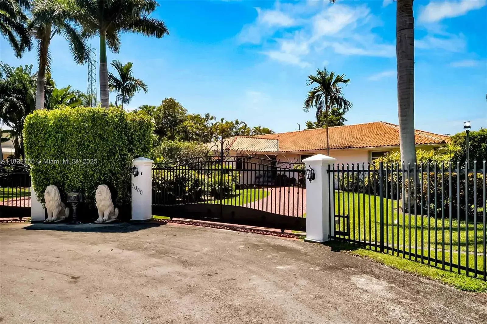 7080 SW 98th Ave, Miami FL 33173
