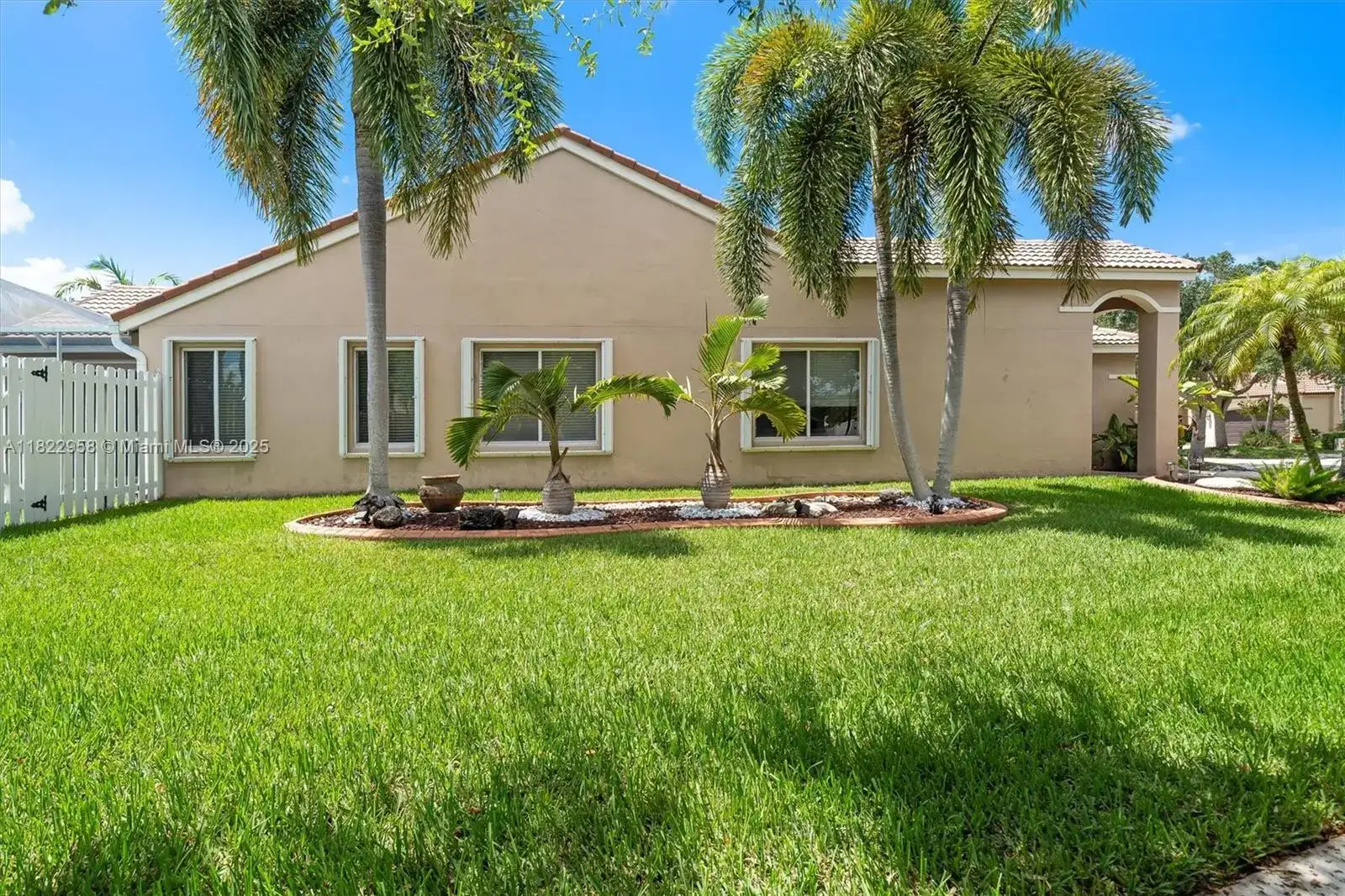 490 Talavera Rd, Weston FL 33326 photo 2