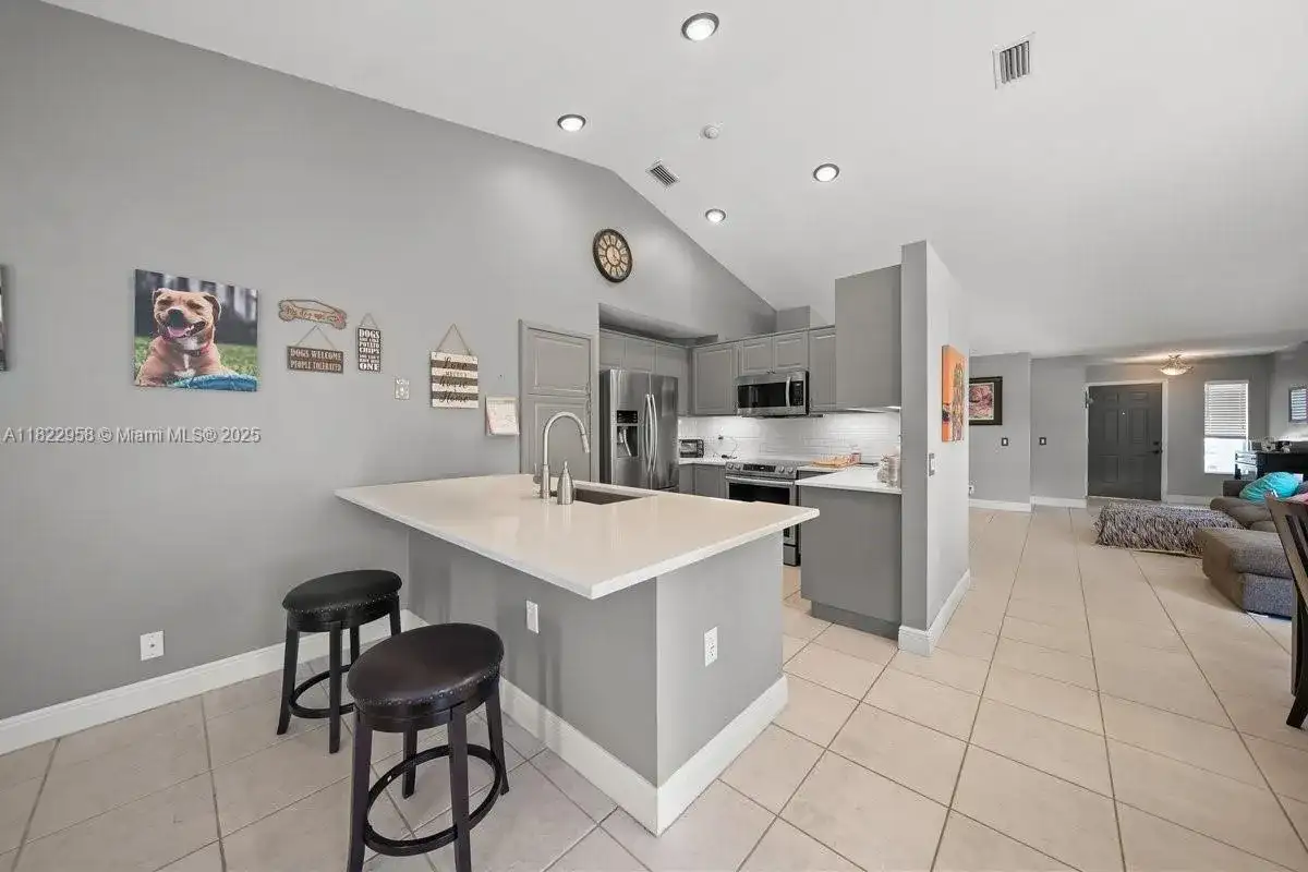 490 Talavera Rd, Weston FL 33326 photo 5
