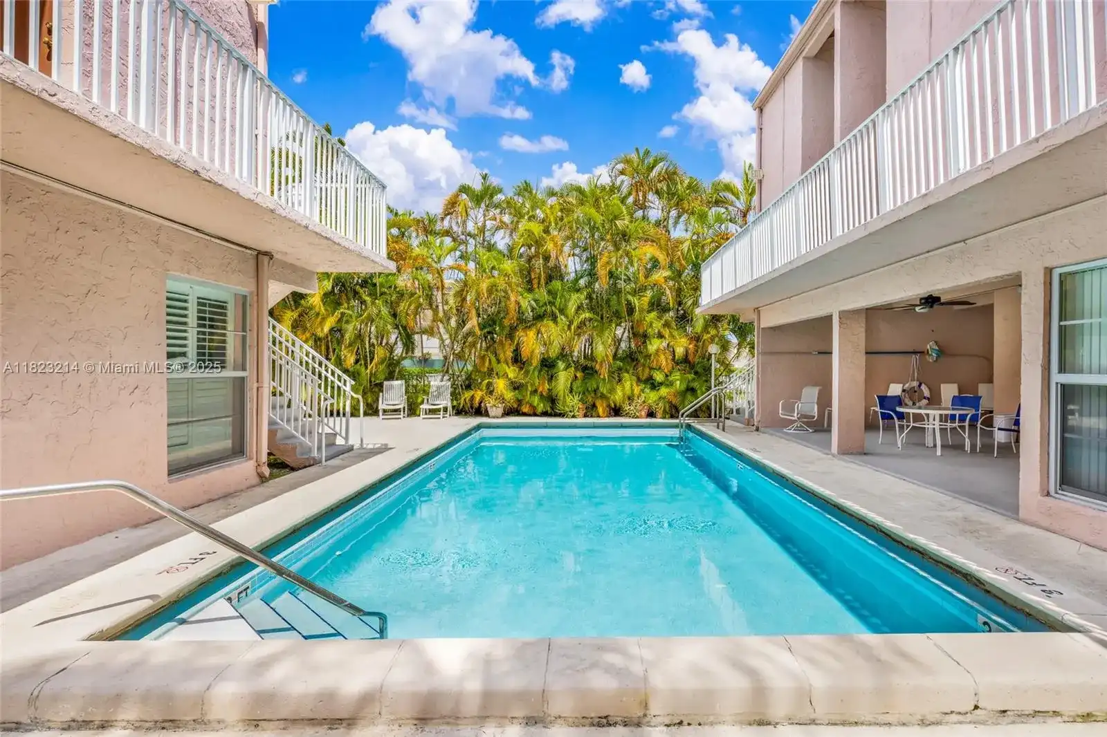 449 Swallow Dr # 11, Miami Springs FL 33166