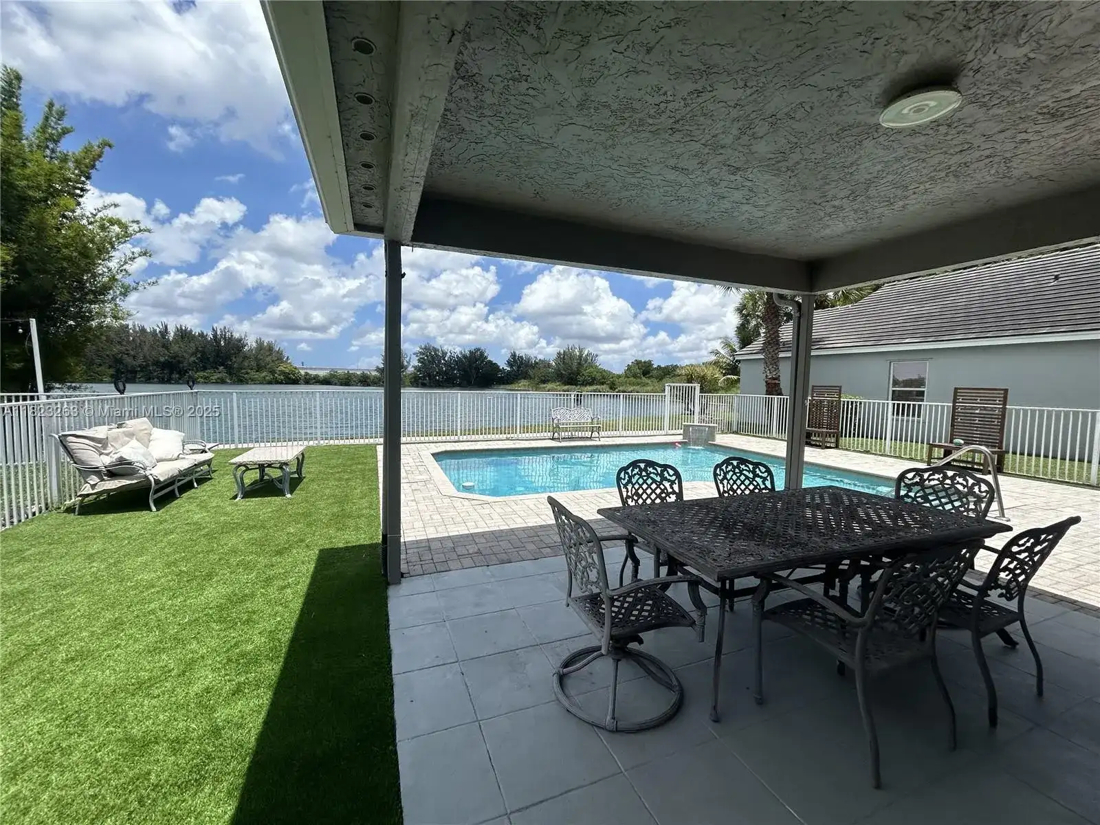 5708 S Plum Bay Pkwy # 5708, Tamarac FL 33321 photo 4