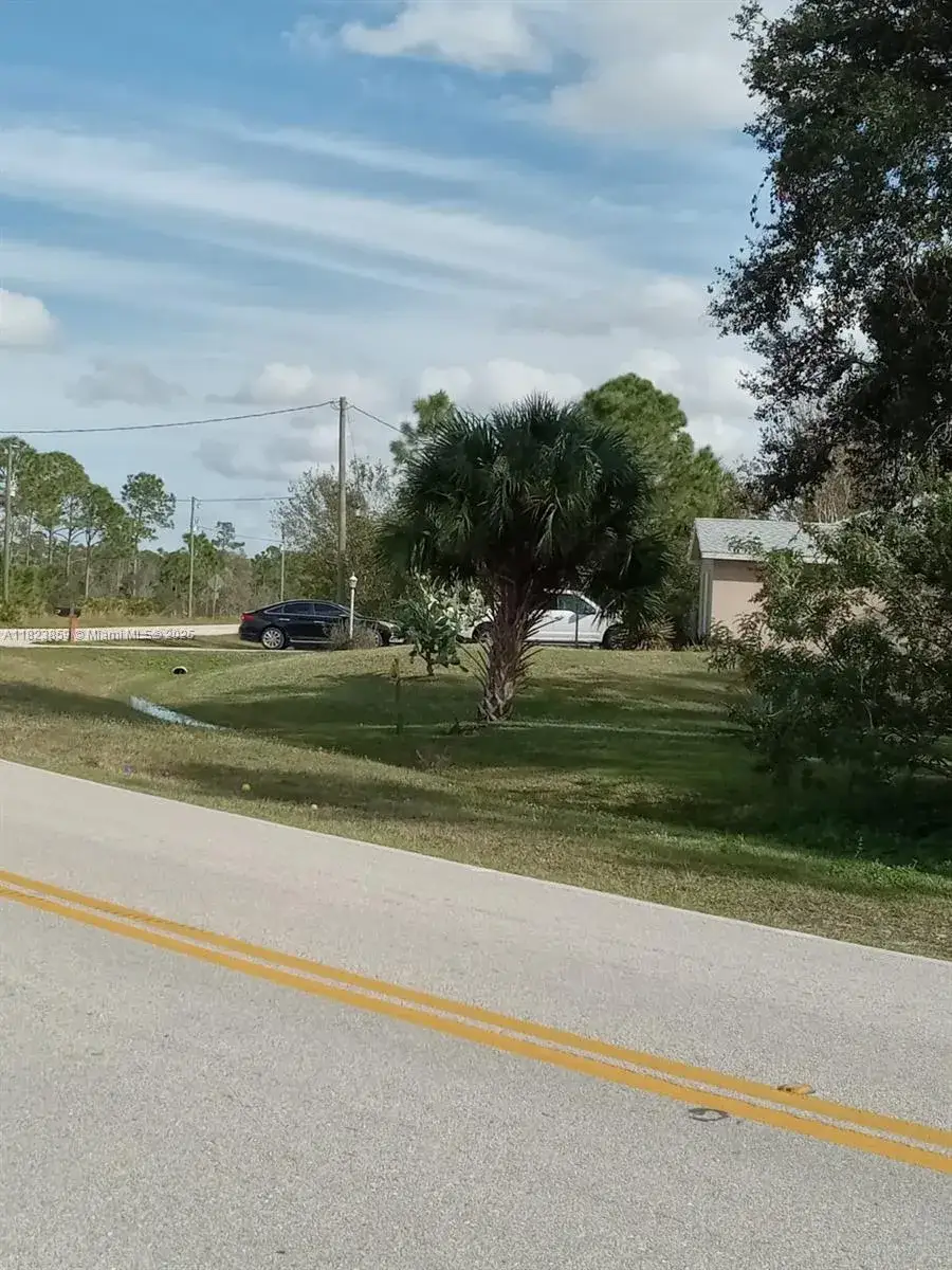 12032 Green Gulf Blvd, Other City - In The State Of Florida FL 33955
