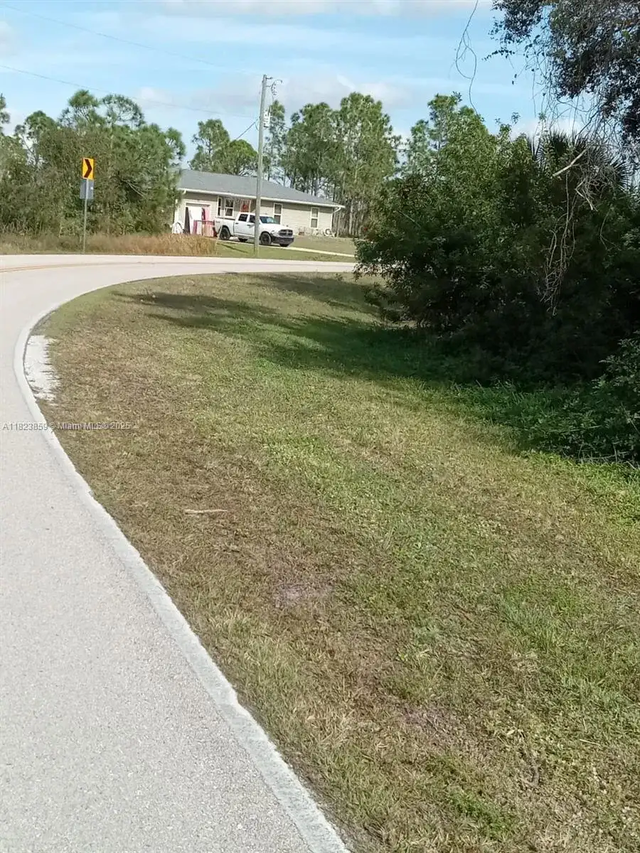 12032 Green Gulf Blvd, Other City - In The State Of Florida FL 33955 photo 5