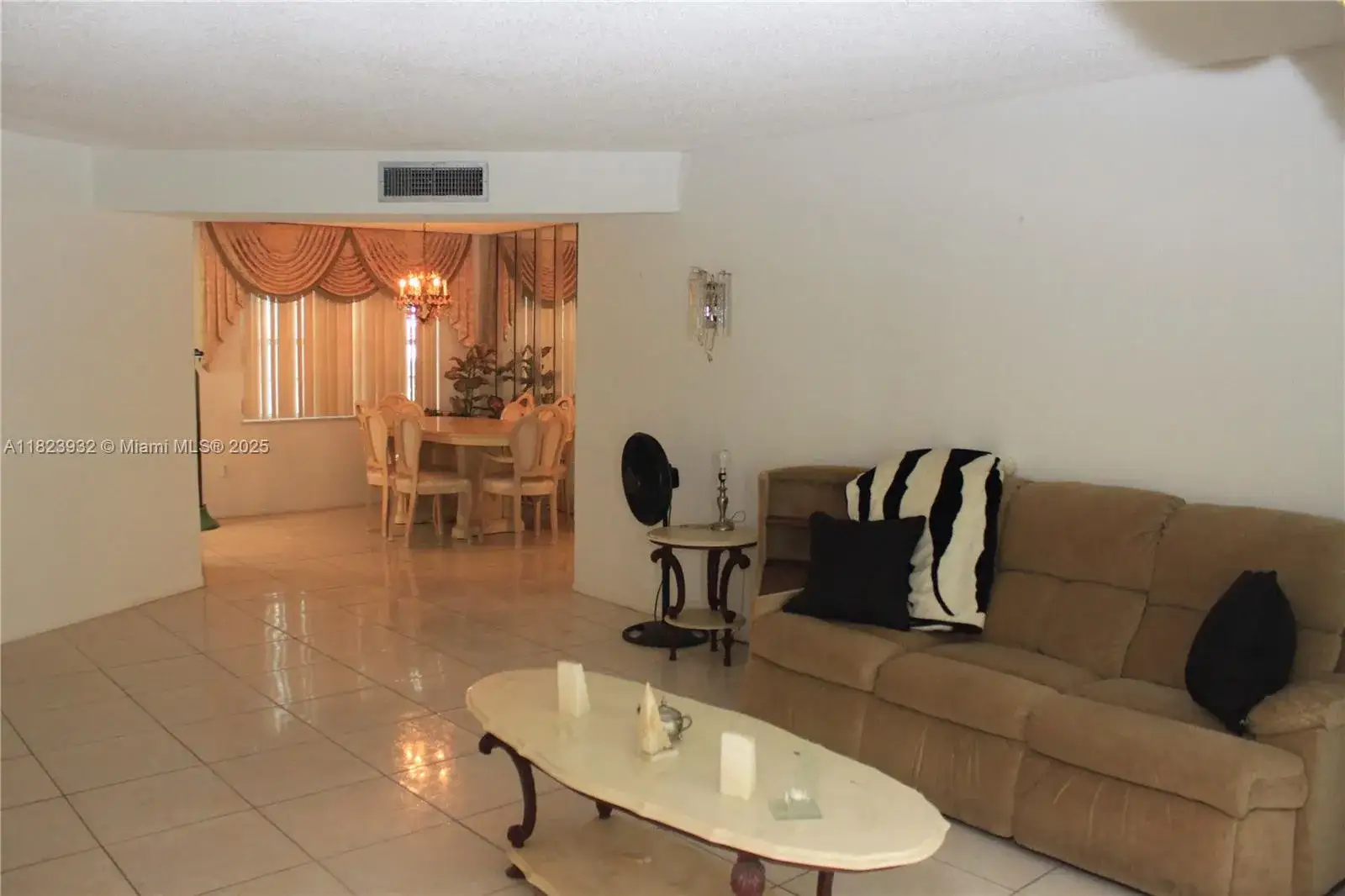 4090 NW 42nd Ave # 106, Lauderdale Lakes FL 33319