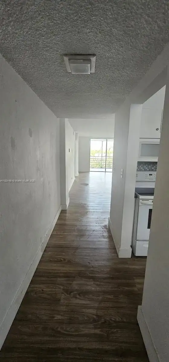 3660 NE 166th St # 503, North Miami Beach FL 33160 photo 4