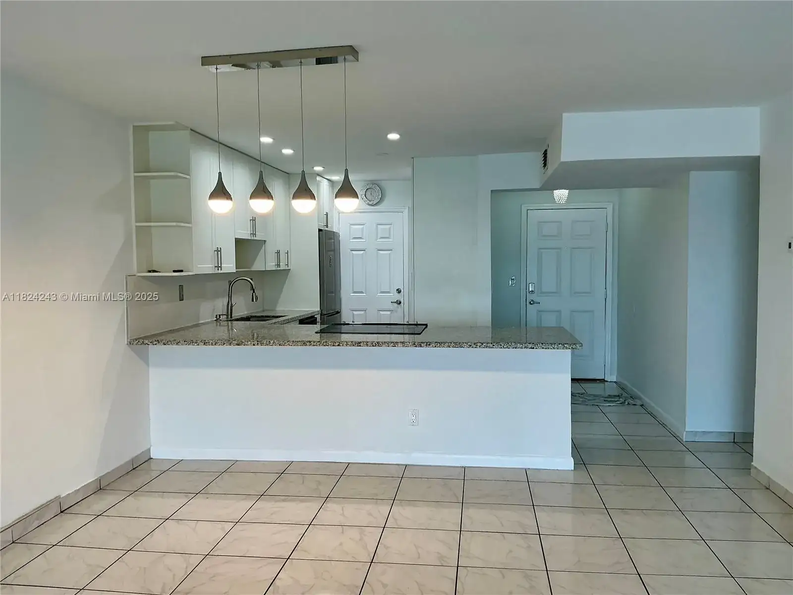1160 NE 191st St # 32, Miami FL 33179 photo 3