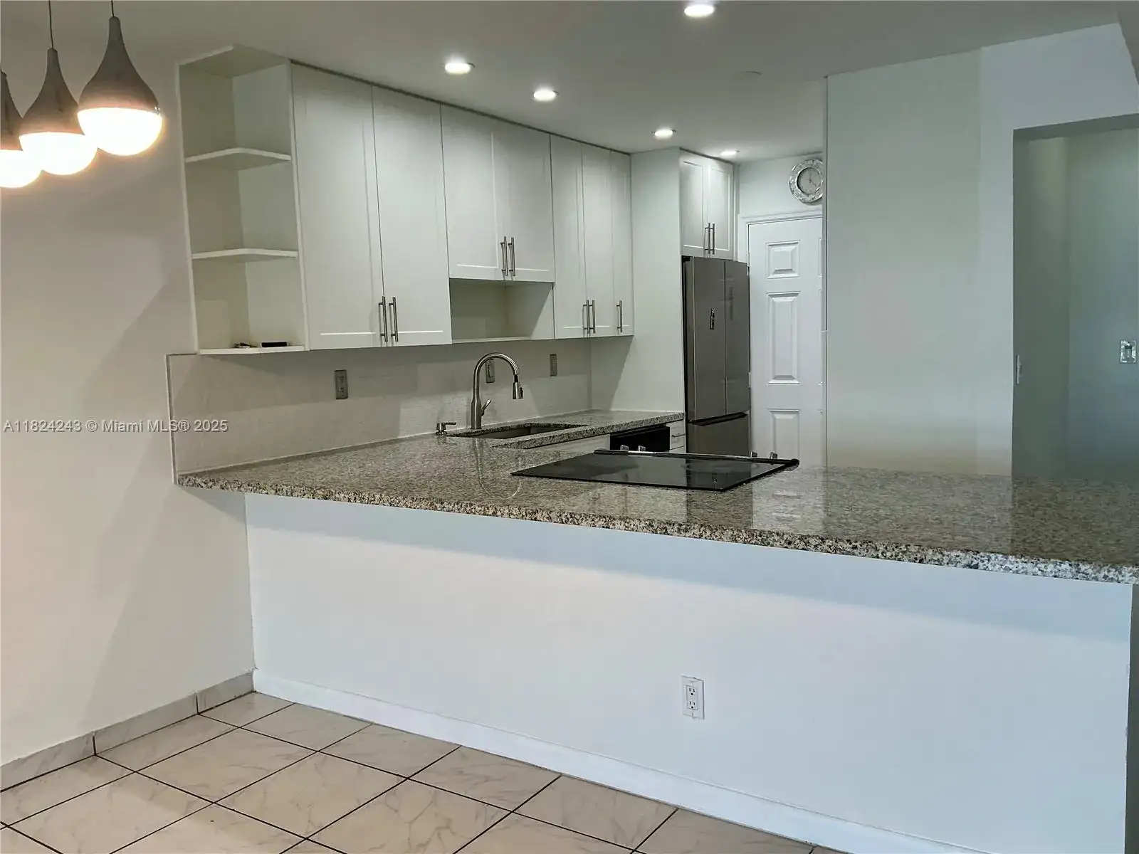 1160 NE 191st St # 32, Miami FL 33179 photo 4