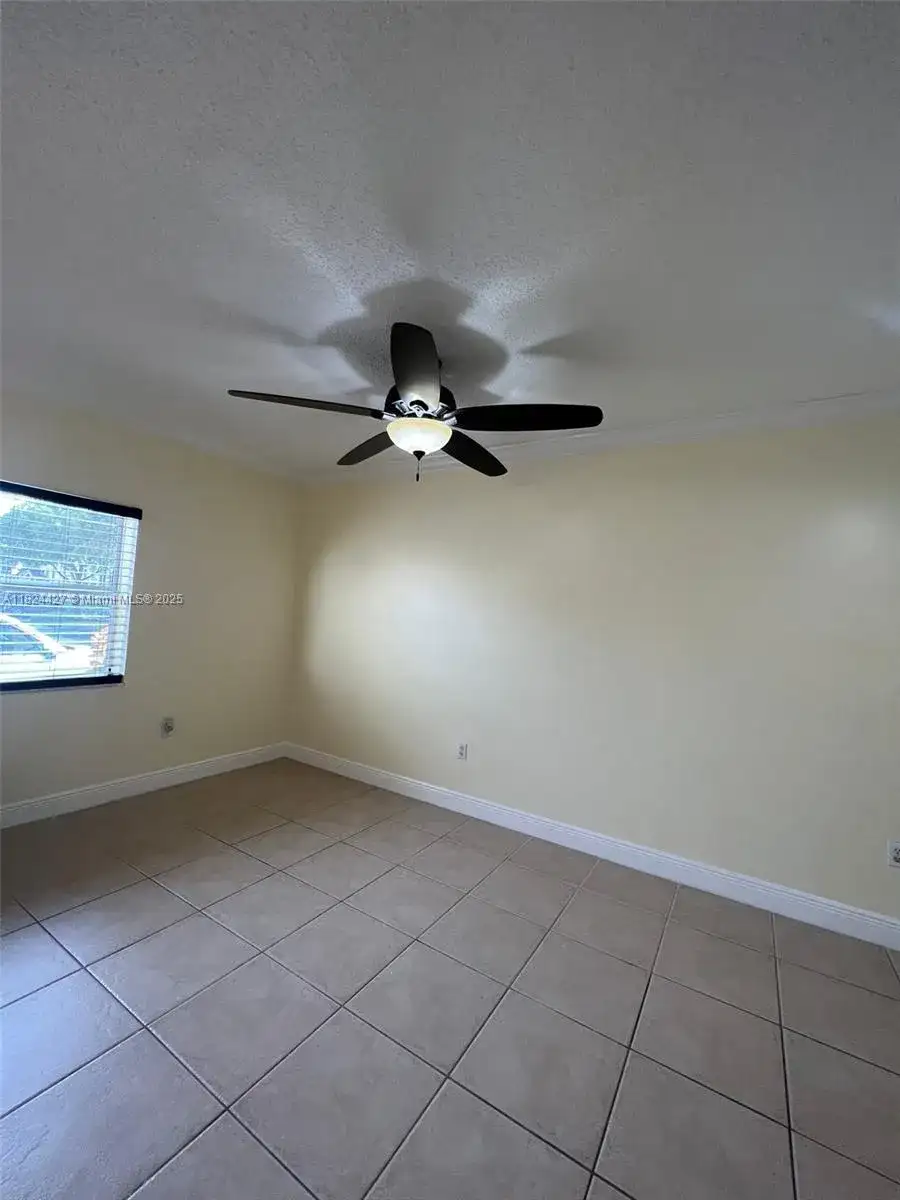 2227 SE 23rd Ter # 2227, Homestead FL 33035 photo 4