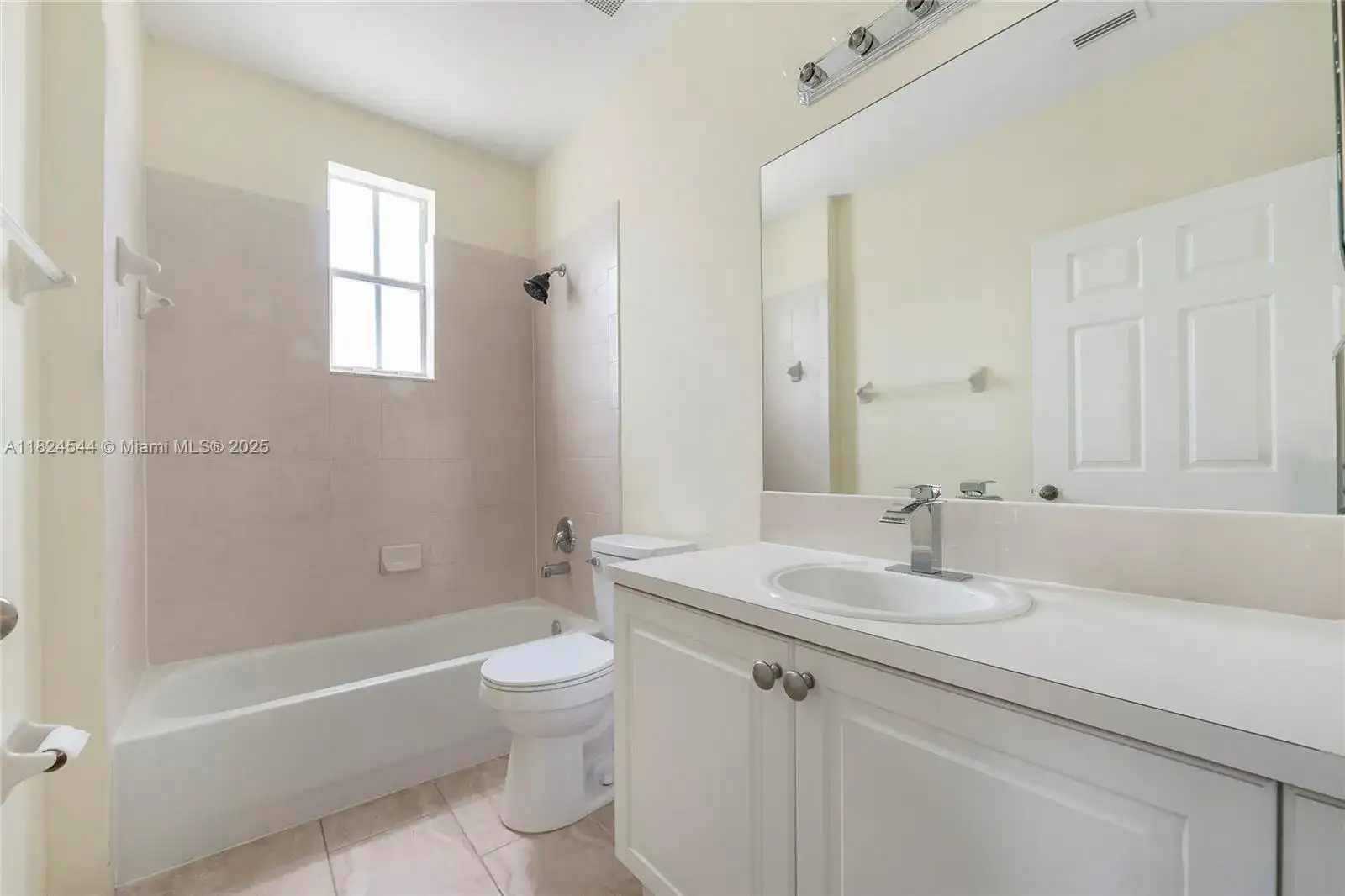 230 SE 29th Ave # 1, Homestead FL 33033 photo 5