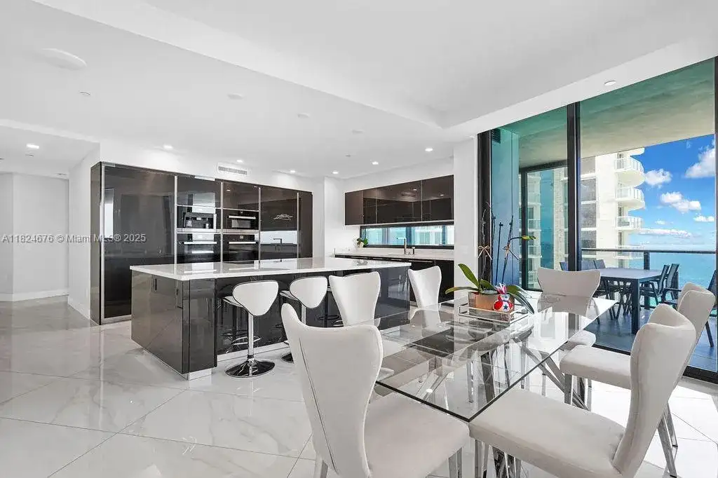18555 Collins Ave # 2605, Sunny Isles Beach FL 33160 photo 5
