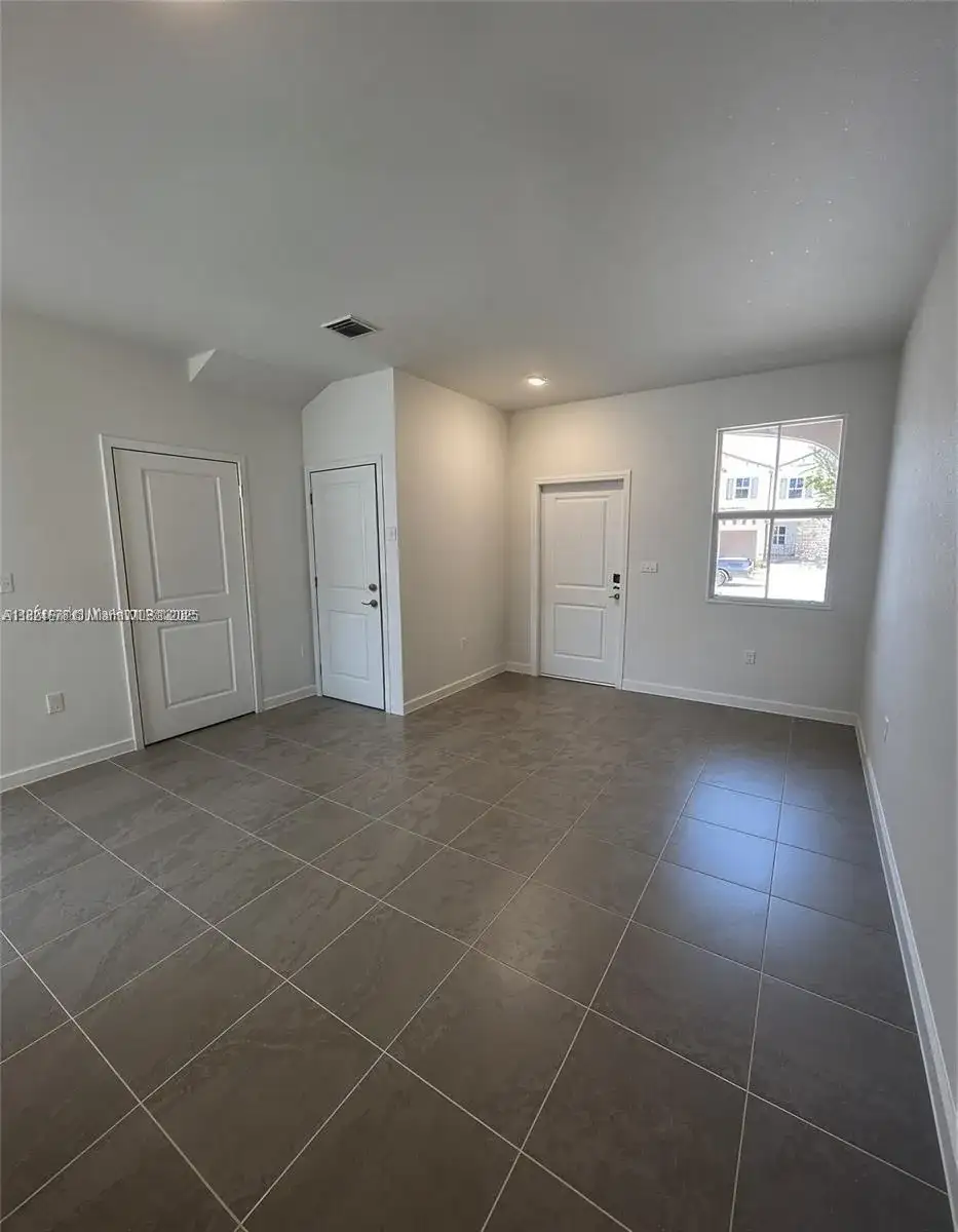 12851 NW 23rd Pl # 12851, Miami FL 33167 photo 5