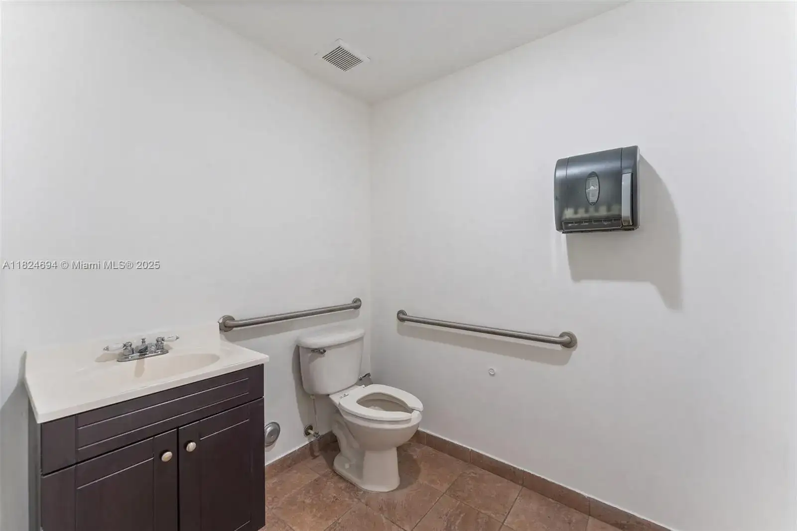 13816 SW 142nd Ave # 33, Miami FL 33186 photo 5
