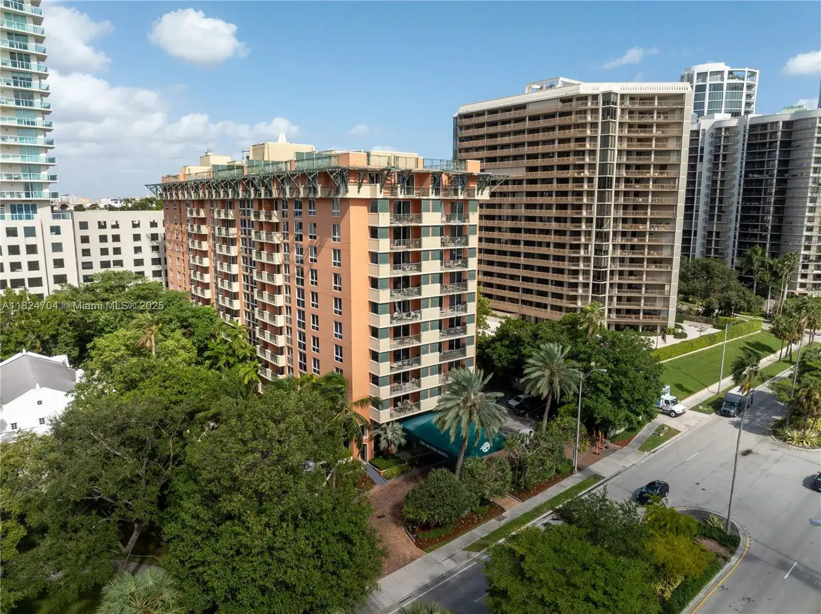 2951 S Bayshore Dr # 717, Miami FL 33133 photo 2