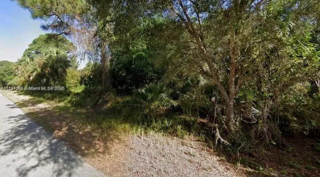18404 Jefferson Ave, Port Charlotte FL 33954 photo 2