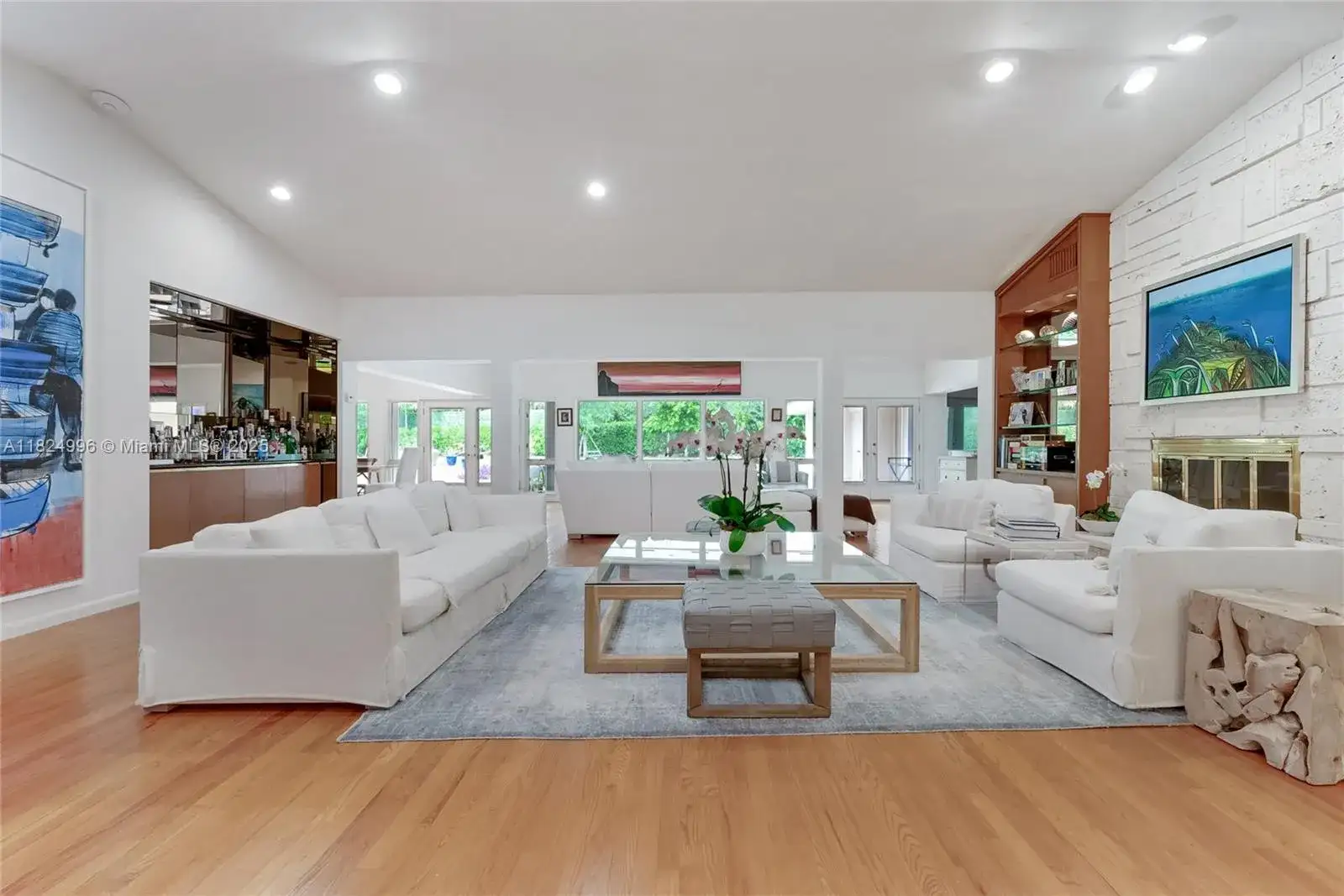 8290 La Rampa St, Coral Gables FL 33143 photo 3
