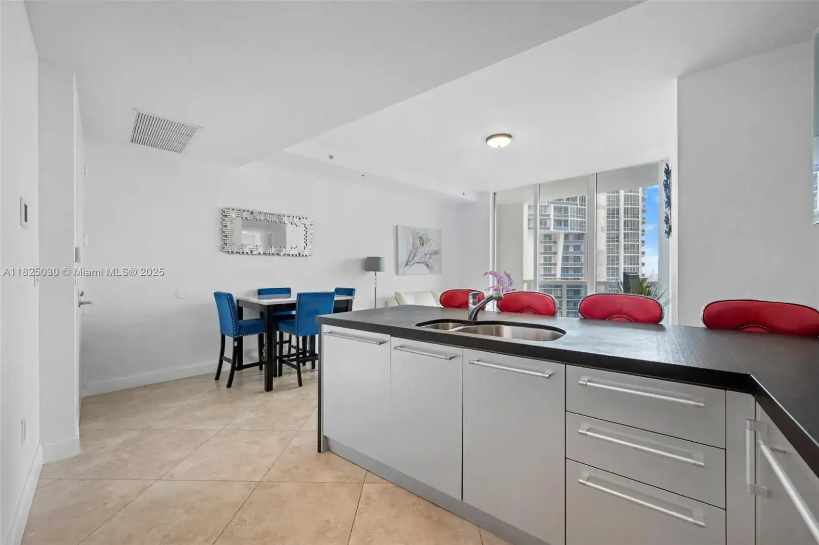 18201 Collins Ave # 4705, Sunny Isles Beach FL 33160 photo 4