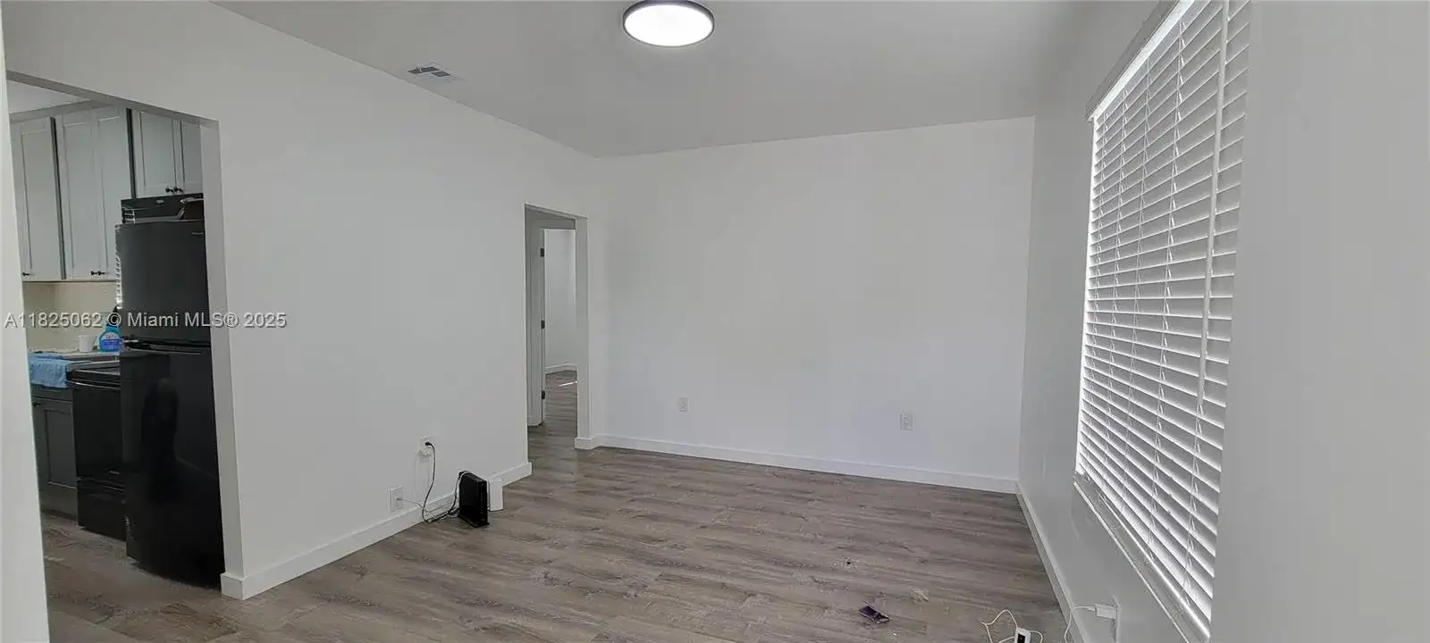 1520 NW 69th St, Miami FL 33147 photo 4