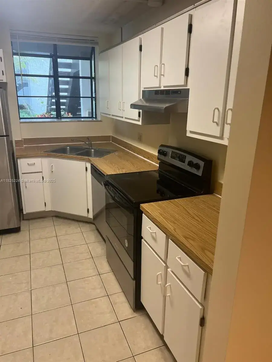 1224 S Military Trl # 2312, Deerfield Beach FL 33442 photo 4