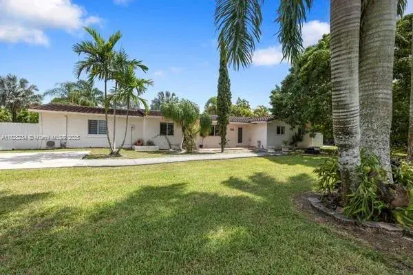 17975 SW 232nd St, Miami FL 33170