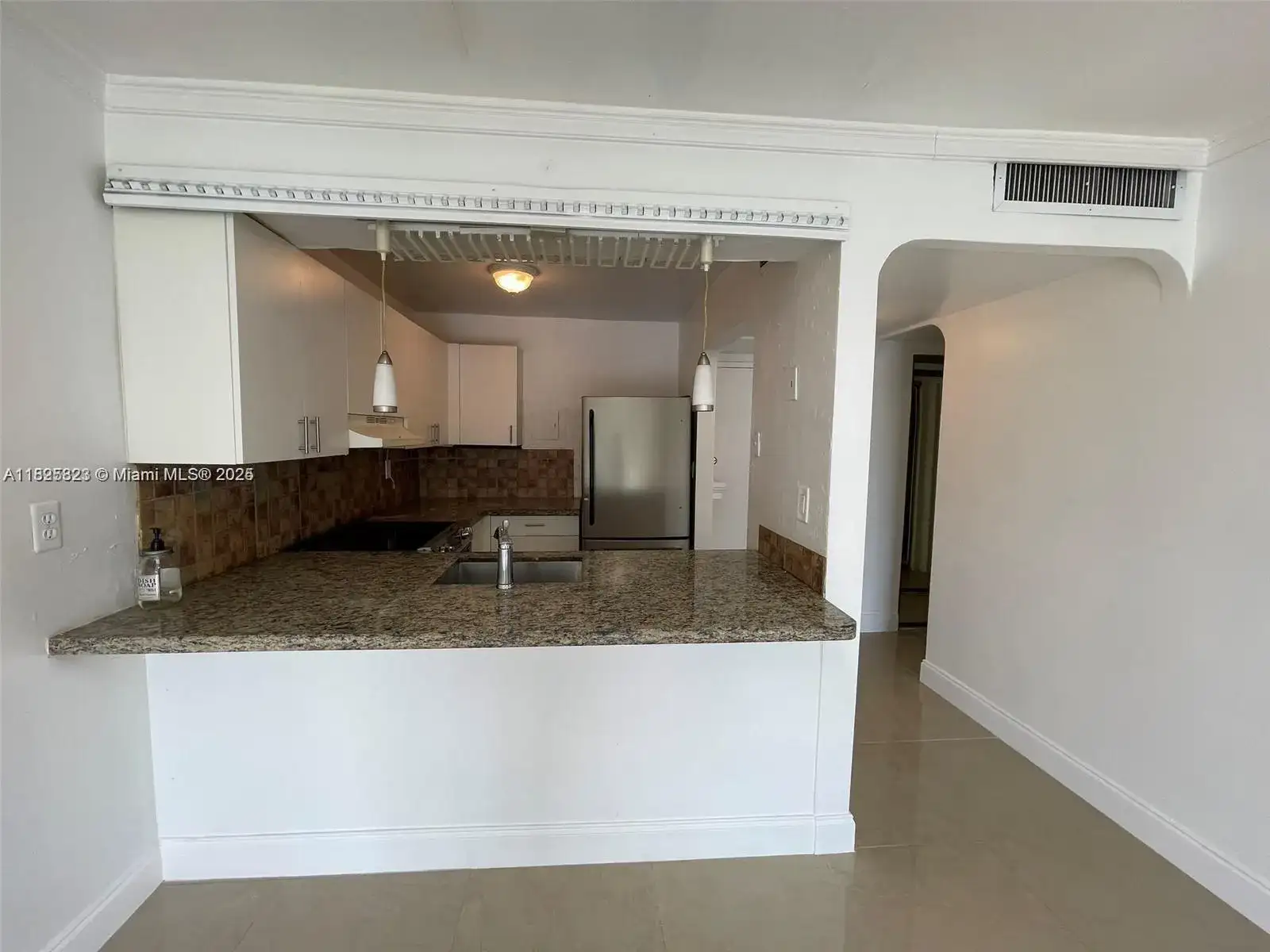 16465 NE 22nd Ave # 417, North Miami Beach FL 33160 photo 4