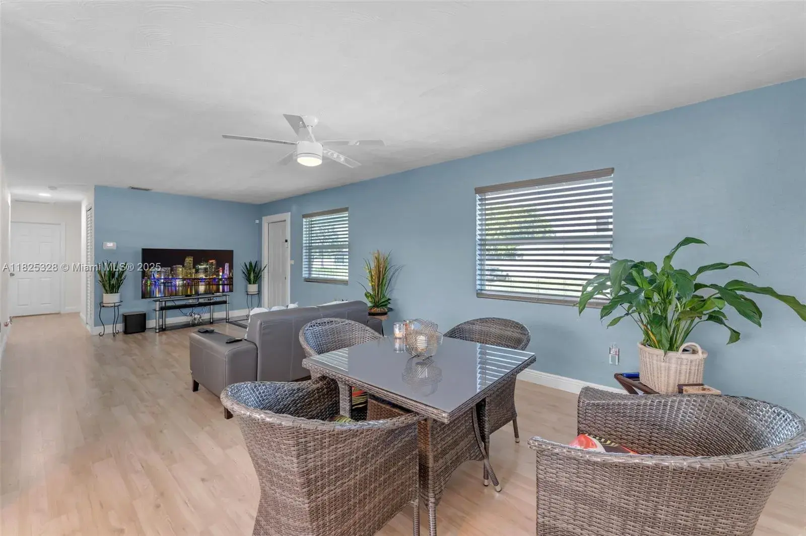 15041 Pierce St, Miami FL 33176