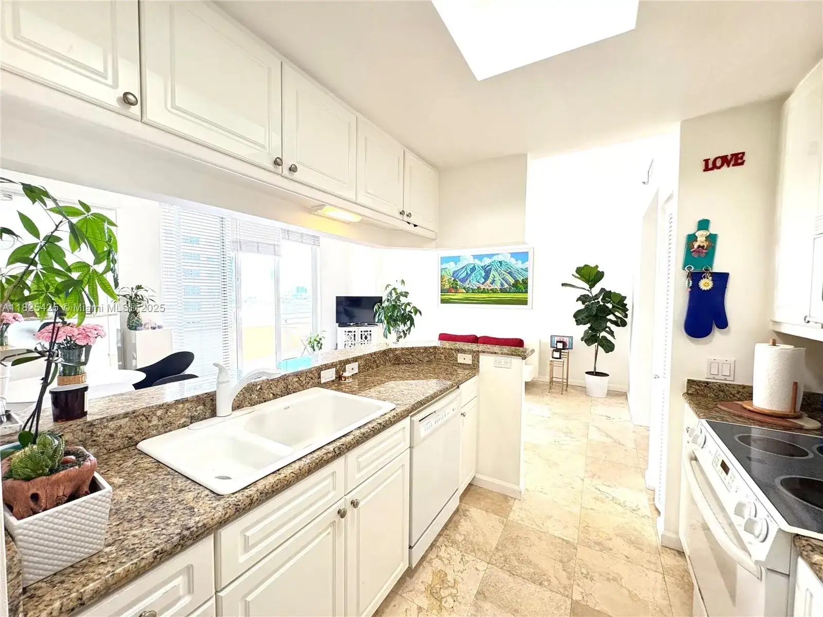808 Brickell Key Dr # 1103, Miami FL 33131 photo 5