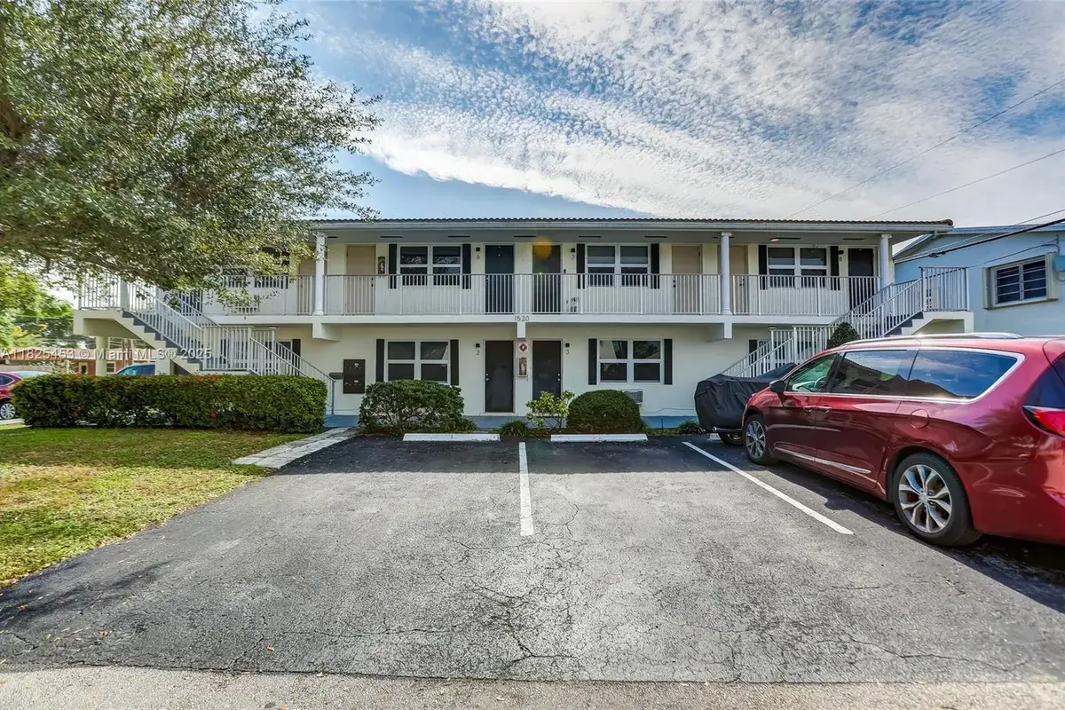 1520 NE 56TH ST # 6, Fort Lauderdale FL 33334