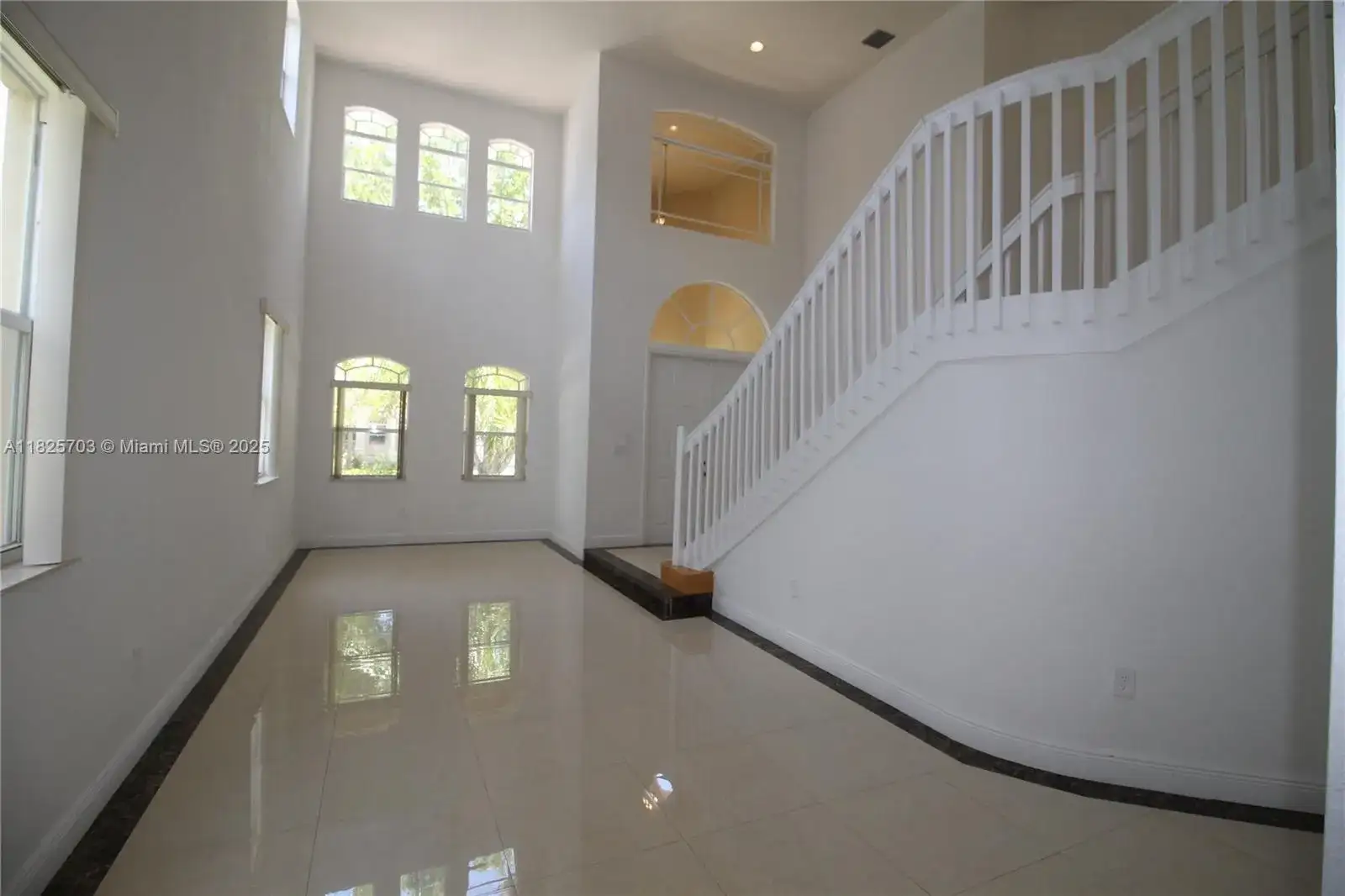20732 SW 87th Ct, Cutler Bay FL 33189 photo 3