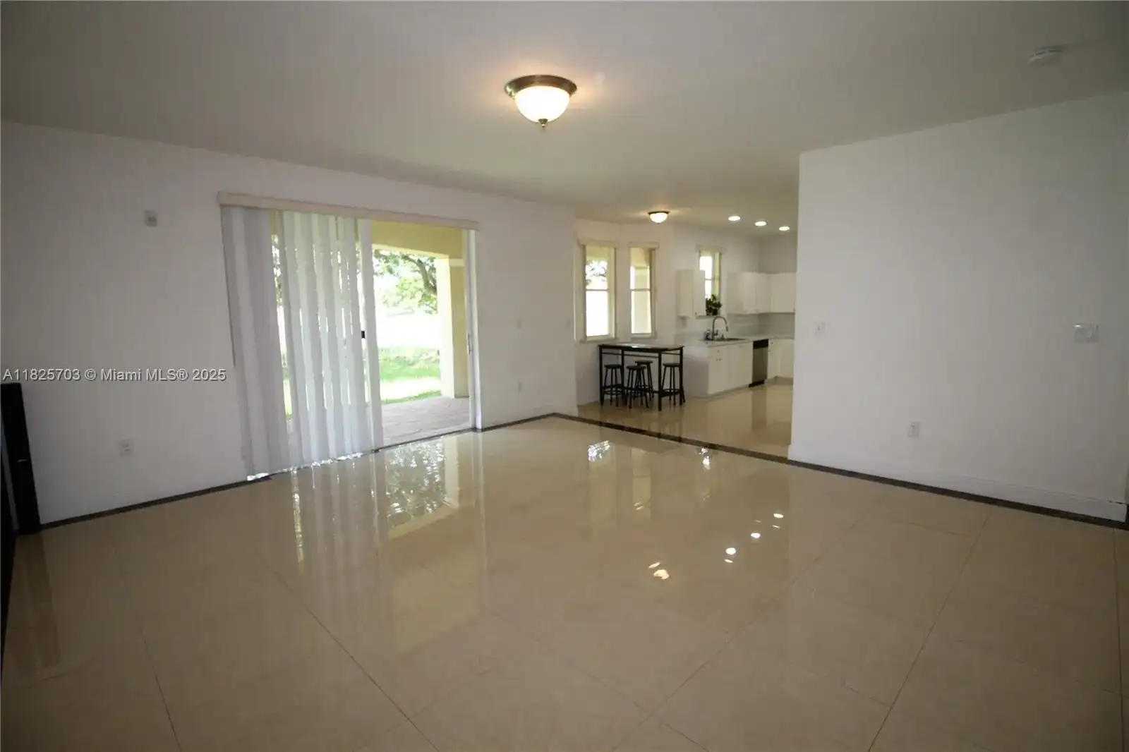 20732 SW 87th Ct, Cutler Bay FL 33189 photo 4