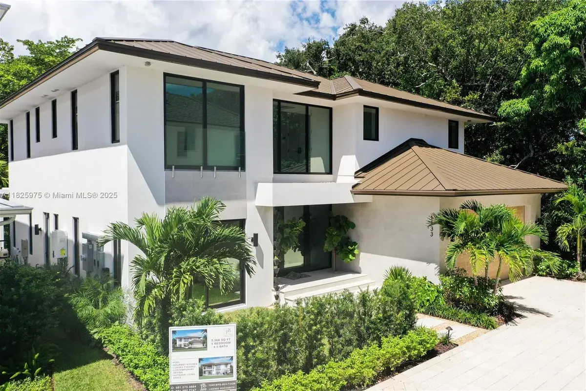 1133 Prosperity Village Dr., North Palm Beach FL 33410