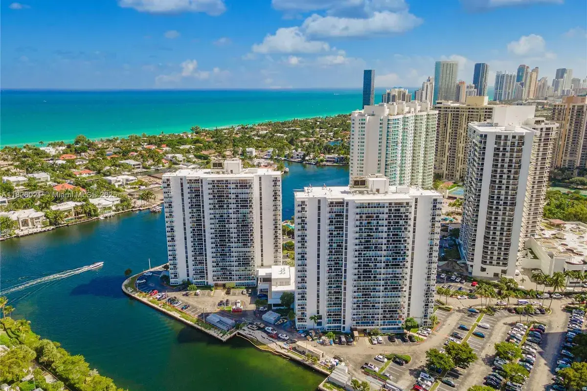 20515 E Country Club Dr # 1048, Aventura FL 33180