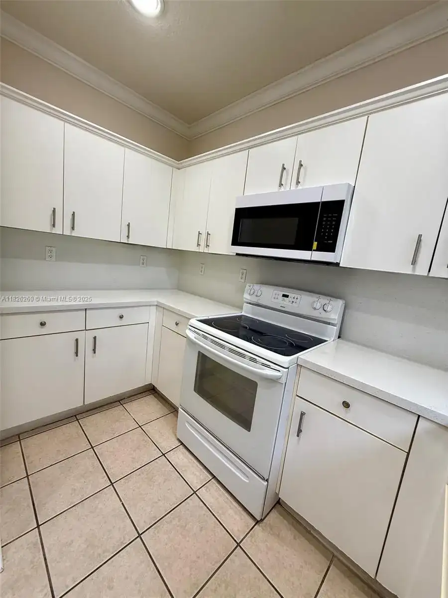 2601 NE 41st Cir, Homestead FL 33033 photo 5