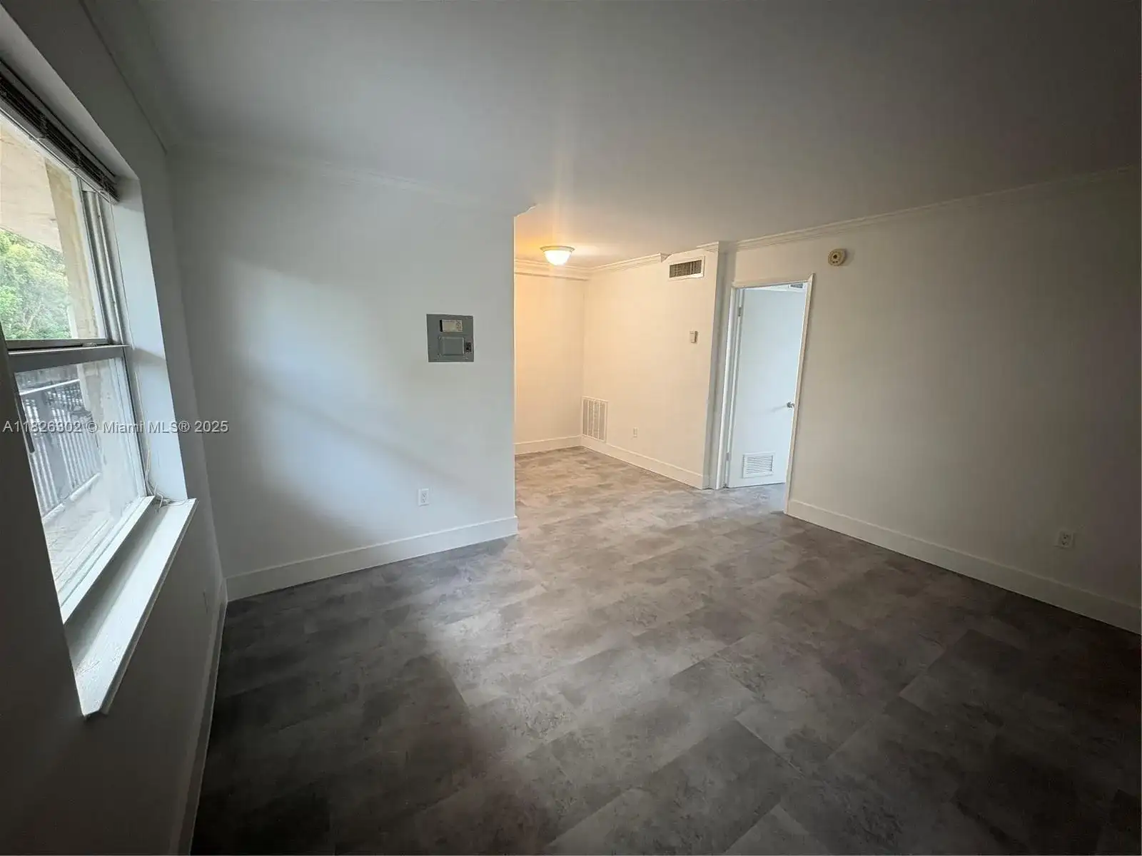 241 S Royal Poinciana Blvd # 216, Miami Springs FL 33166 photo 3