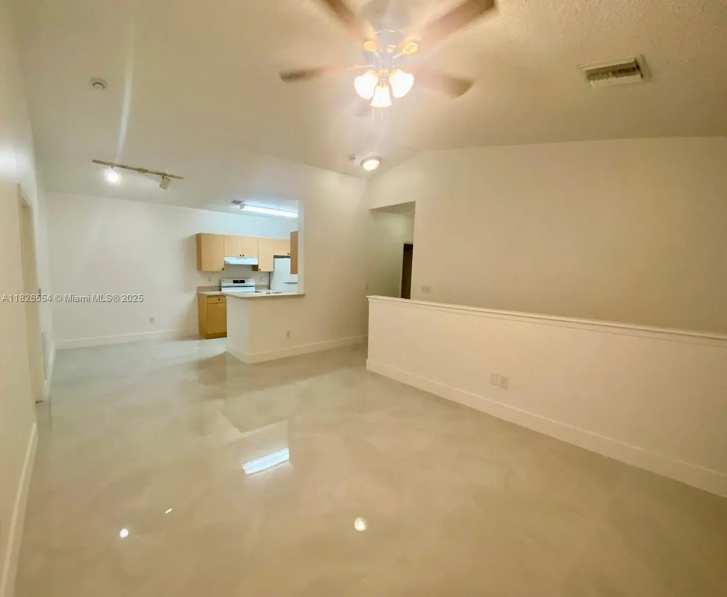 10324 S Fox Trail Rd S # 1108, Royal Palm Beach FL 33411